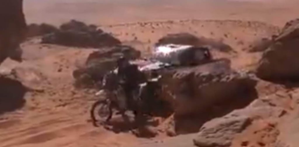 Corredor del 'Rally Dakar' es sancionado por atropellar a motociclista