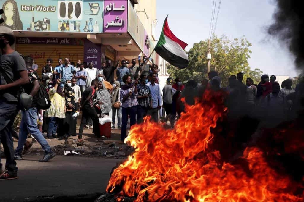 Va la ONU por una solución de la crisis política en Sudán