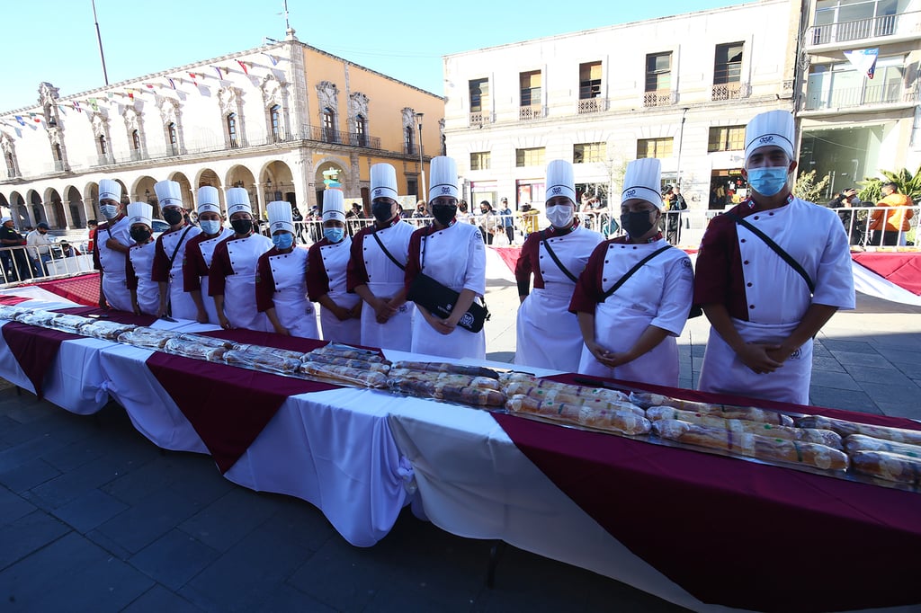 Primera edición: Rosca de Reyes de Universidad Vizcaya de las Américas