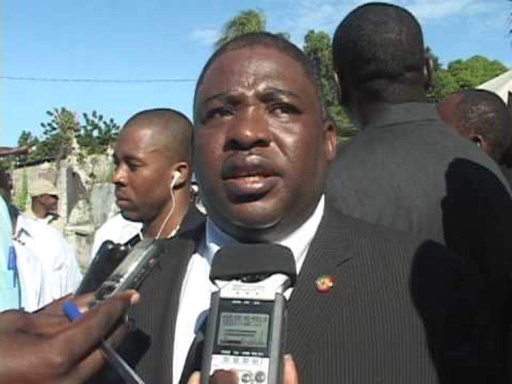 Exsenador haitiano buscado por la muerte de Moïse es detenido