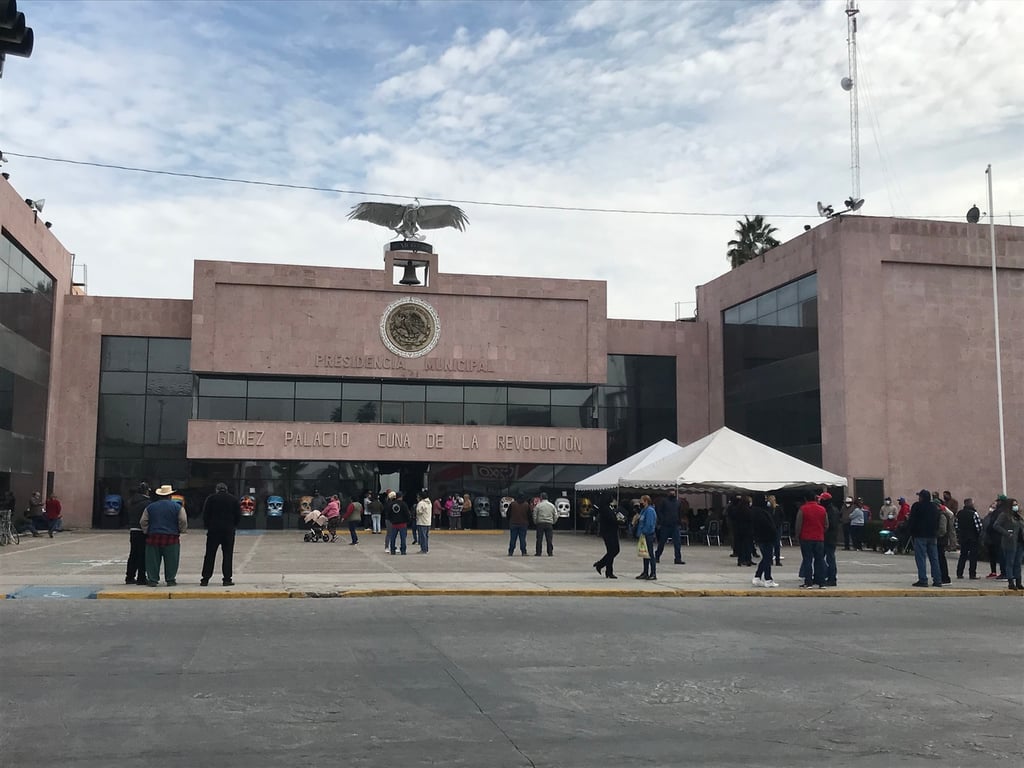 Denuncian acto político con personal del Ayuntamiento de Gómez Palacio