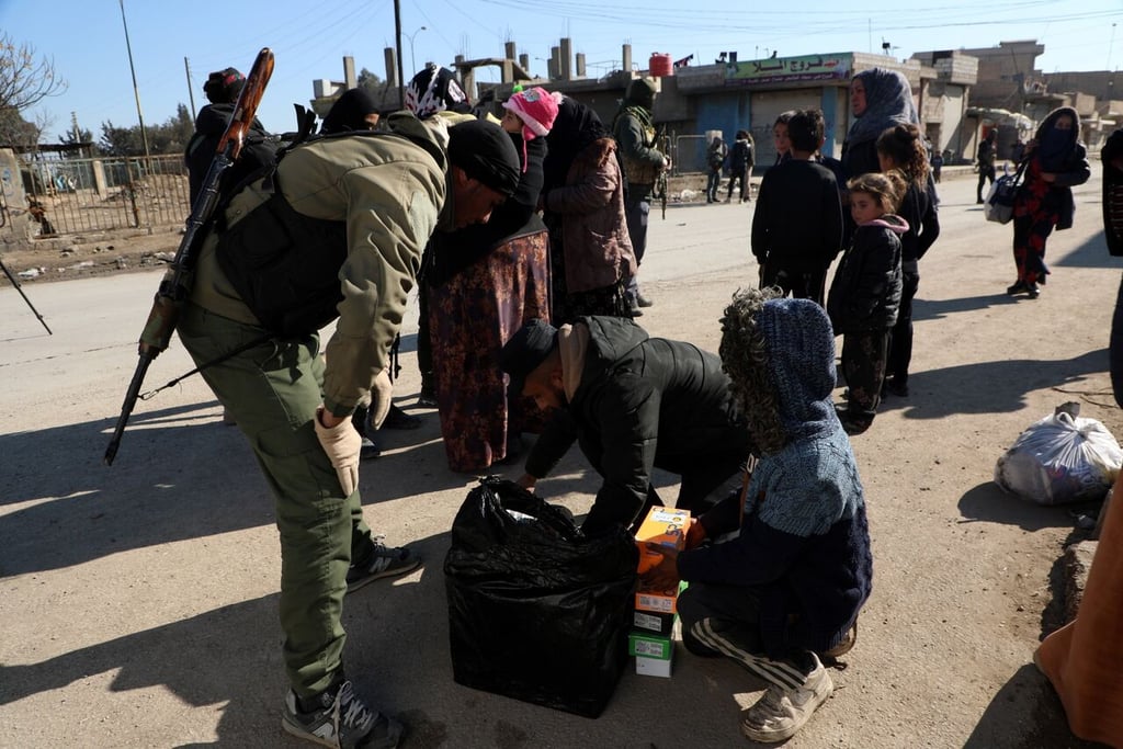 Irak urge a países a repatriar a quienes se unieron al Estado Islámico tras motín en Siria