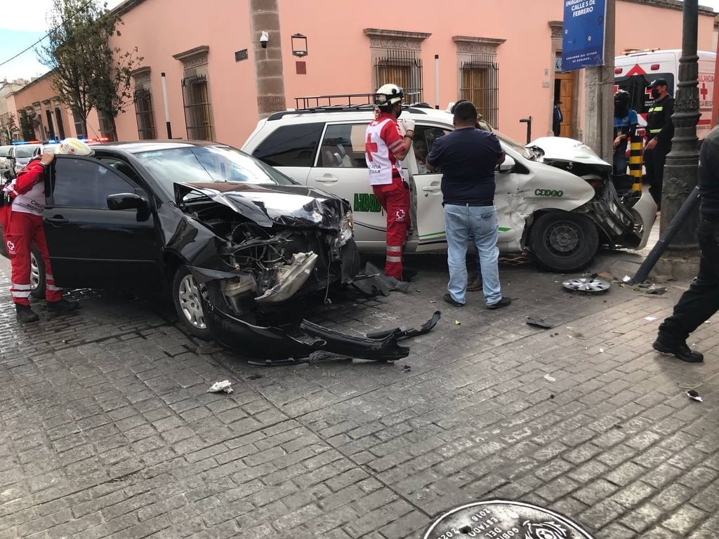 Fuerte choque en el Centro Histórico de Durango