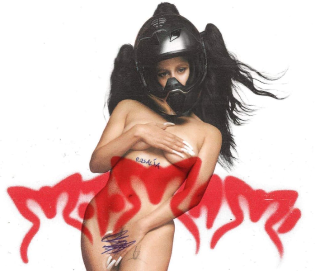 Rosalía presenta la portada de su nuevo álbum 'MOTOMAMI', quedando al desnudo