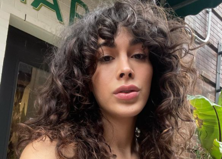 ¿Quién es Victoria Volkóva, la actriz trans que participa en Sexo, pudor y lagrimas 2?