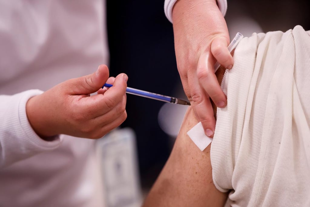 México anuncia inicio de segunda fase de estudio de la vacuna Patria