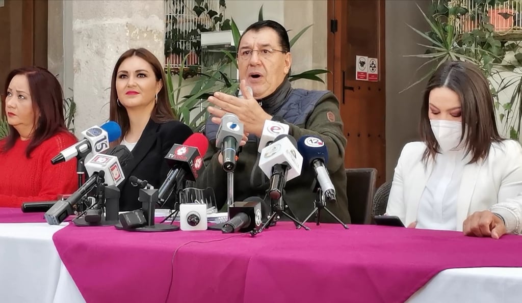 Senadores del PT apoyan a Gonzalo