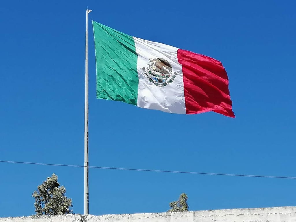 Conmemoran en Durango el Día de la Bandera