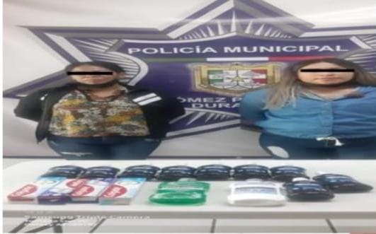 Detienen a dos mujeres por robo en un centro comercial de Gómez Palacio