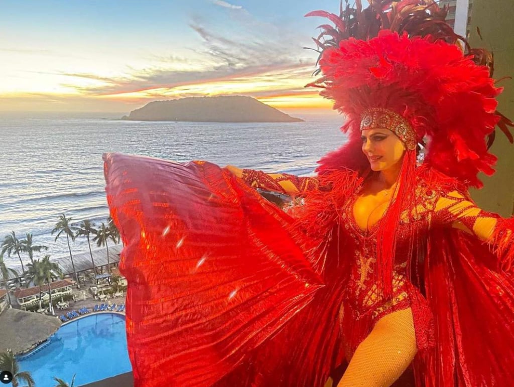 Maribel Guardia encanta en Mazatlán