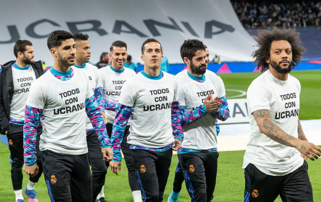 'Todos con Ucrania' en el Santiago Bernabéu