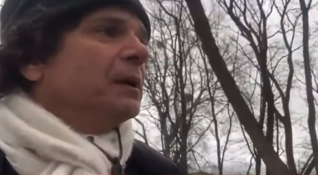 'Están apuntándome'; periodista chileno vive 'tensos' momentos en Ucrania