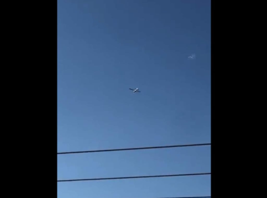 Avioneta lanza volantes con amenazas contra líder de cártel en Jalisco