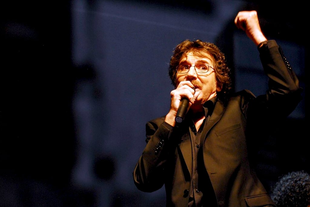 Charly García es hospitalizado por quemadura en una pierna