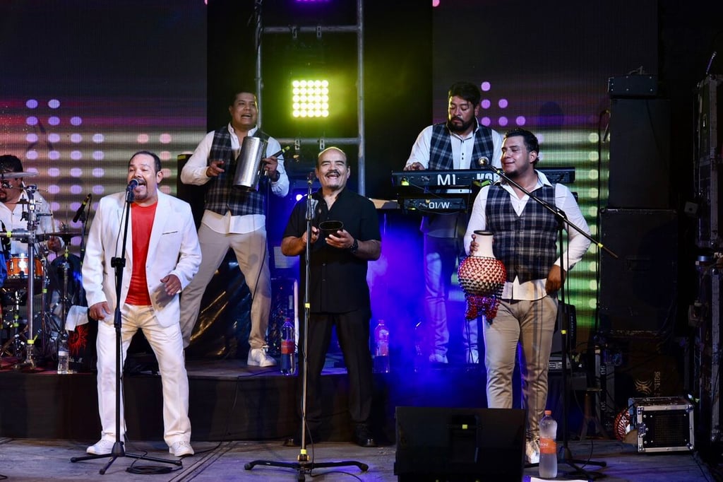 Rolas de Tropicalísimo Apache que un lagunero no puede dejar de tocar en una fiesta