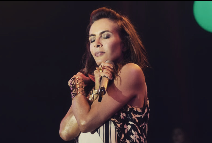 Sasha Sokol habría acudido a la Fiscalía de CDMX para interponer denuncia contra Luis de Llano