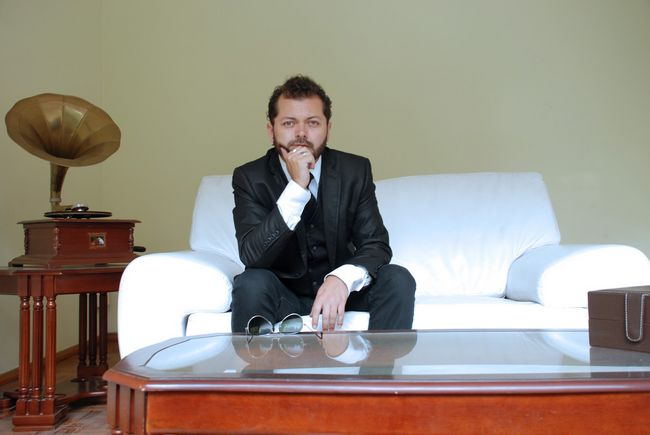 Querétaro y Teatro Diana de Guadalajara cancelan conciertos de Edgar Oceransky