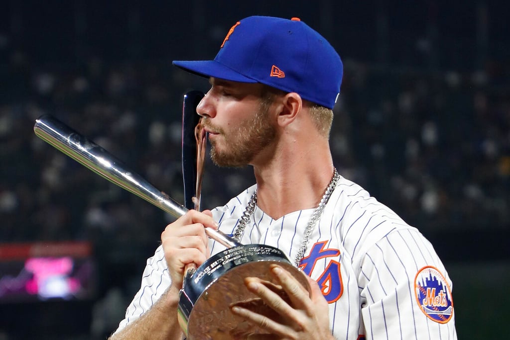 Pete Alonso, el dos veces ganador del Home Run Derby sufrió de un aparatoso accidente automovilístico