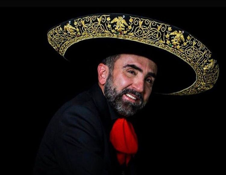 ¿Quién es Vicente Fernández Jr. protagonista de los primeros capítulos de la serie 'El último Rey'?