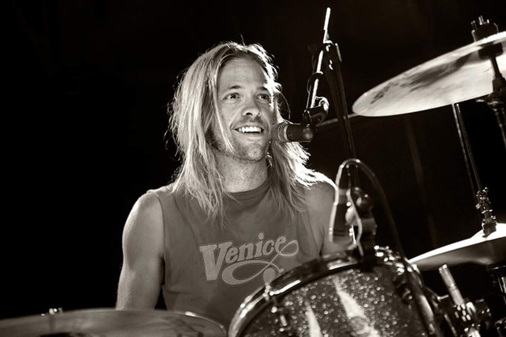 Muere Taylor Hawkins baterista de Foo Fighters
