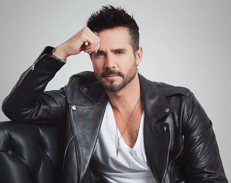 'Me dueles mucho': José Ron llora la repentina muerte de un ser querido