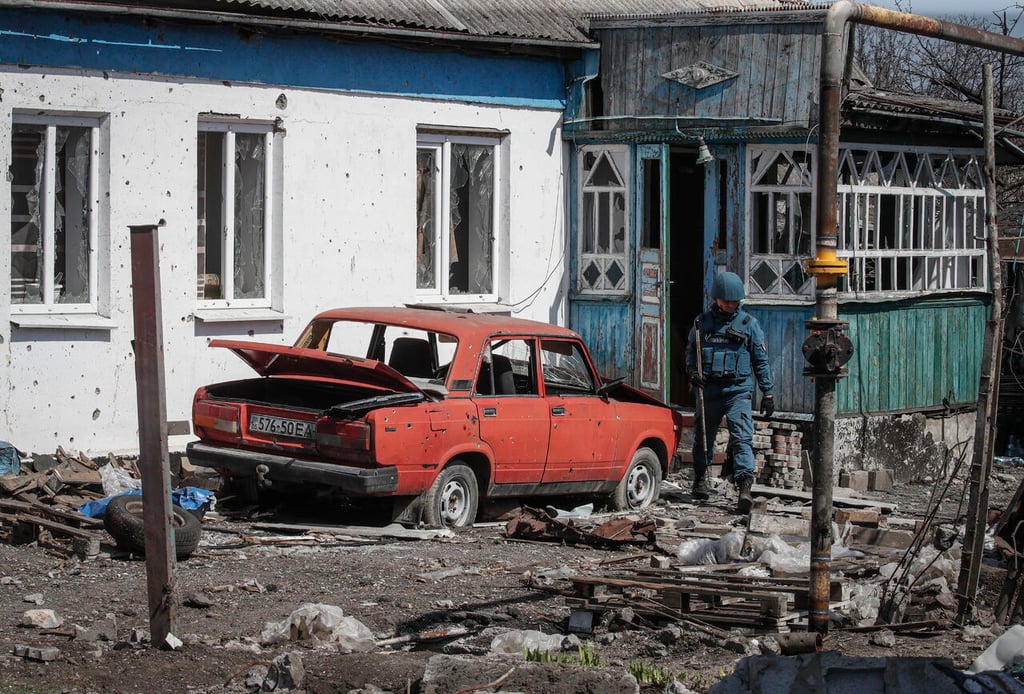 Rusos bombardean el vehículo de una familia ucraniana