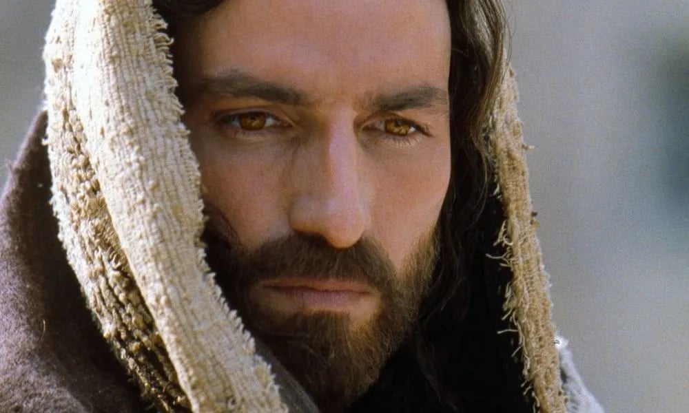 Jim Caviezel, protagonista de La pasión de Cristo, revela que fue impactado por un rayo durante el rodaje