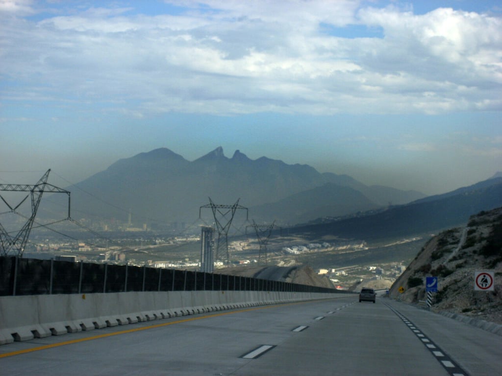 ¿Cuáles son las carreteras más peligrosas para conducir en México?