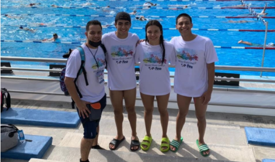 Nadadores laguneros lucen en el Selectivo Único de Natación 2022 en Cancún