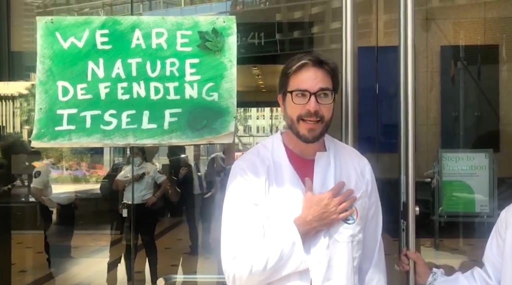 Detienen a científico de la NASA