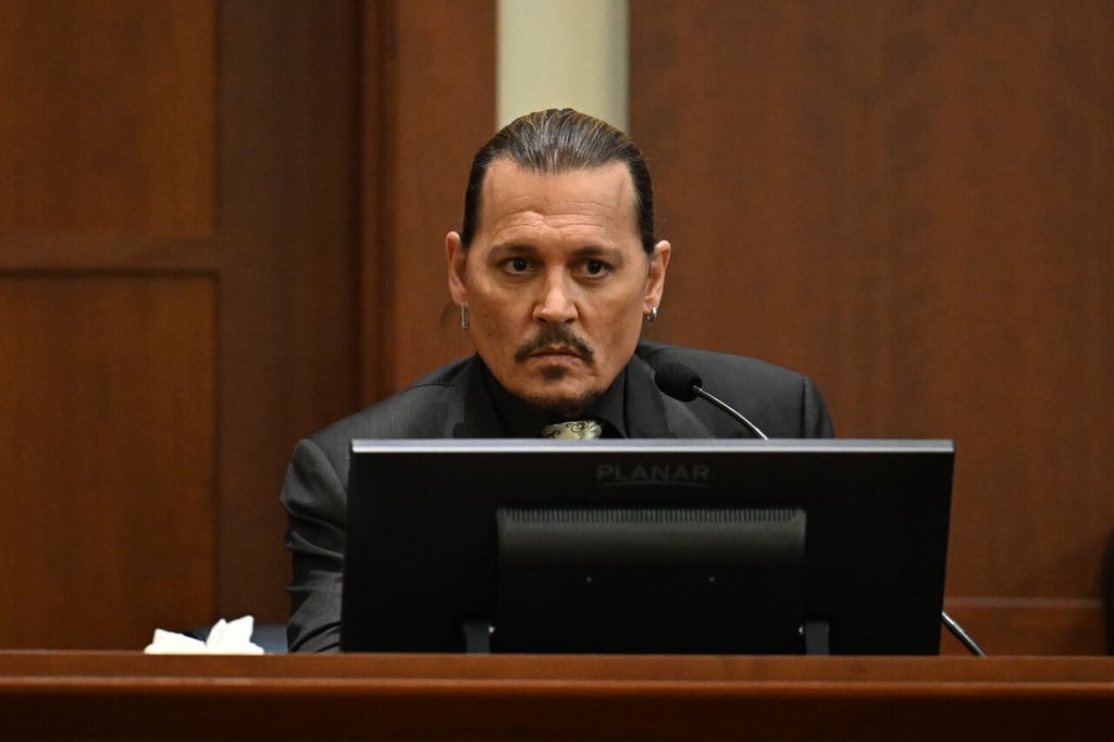 Nunca he golpeado a una mujer en mi vida; dice Johnny Depp en el juicio frente Amber Heard
