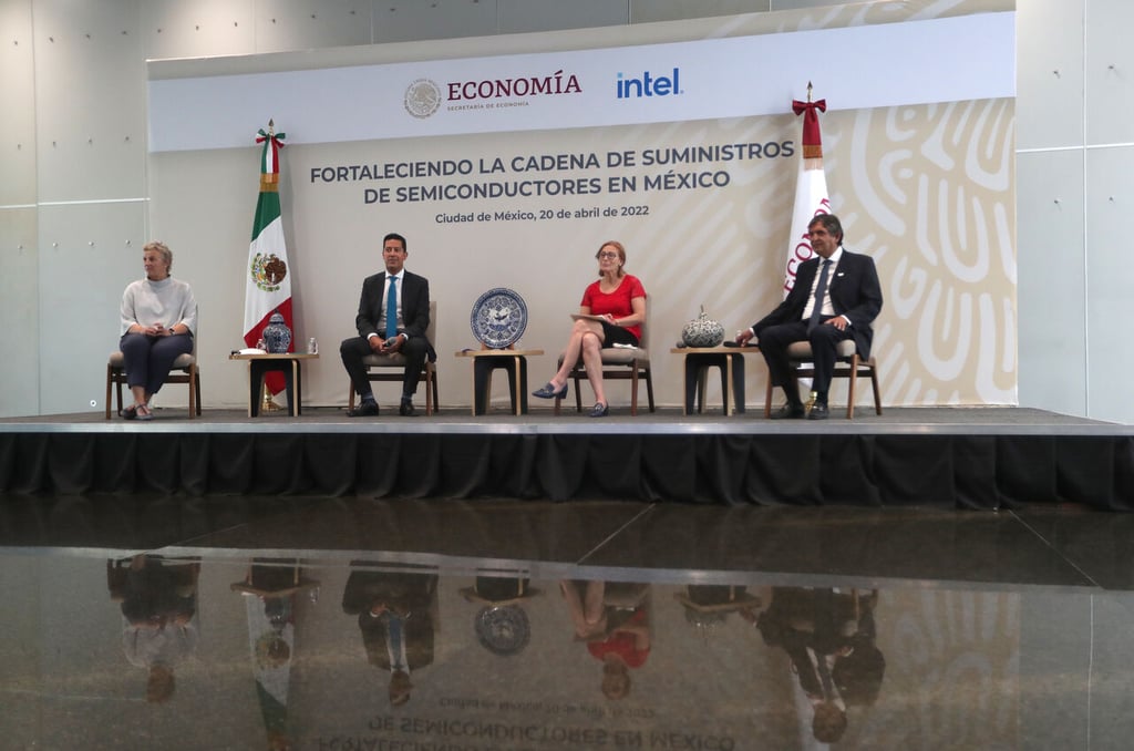México e Intel se alían contra la crisis de semiconductores en la industria