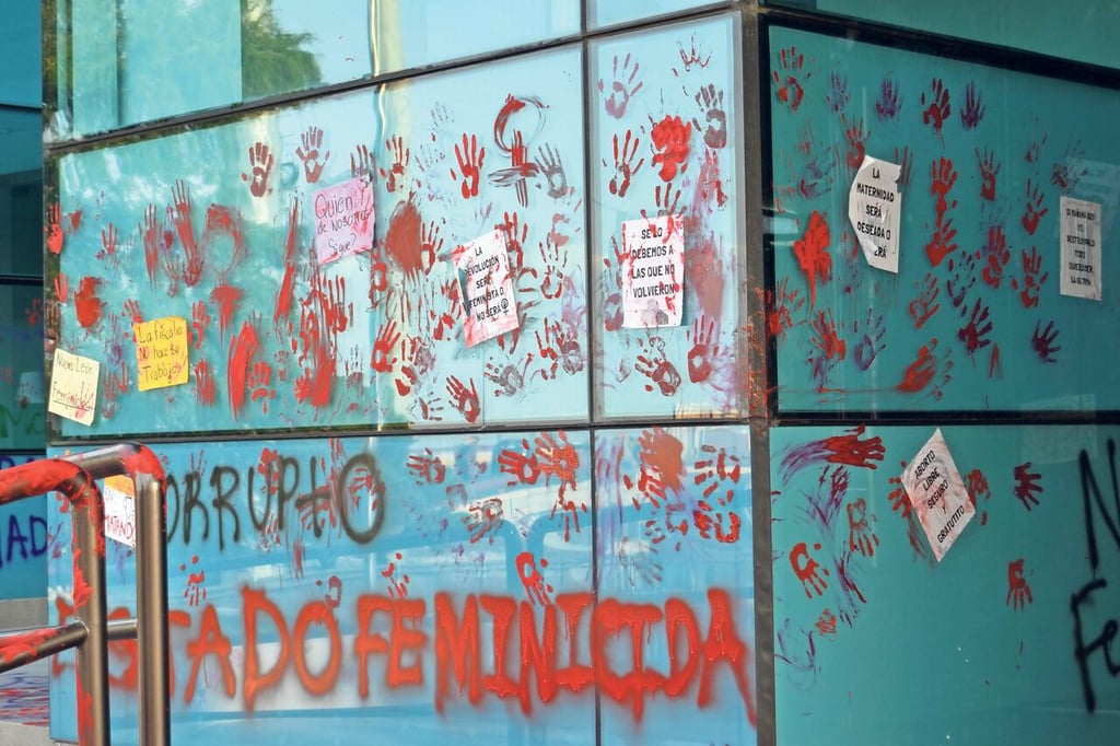 'Migajas', presupuesto para atender violencia de género en México