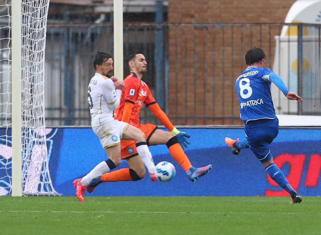 Napoli se aleja del Scudetto en la Serie A tras perder ante el Empoli