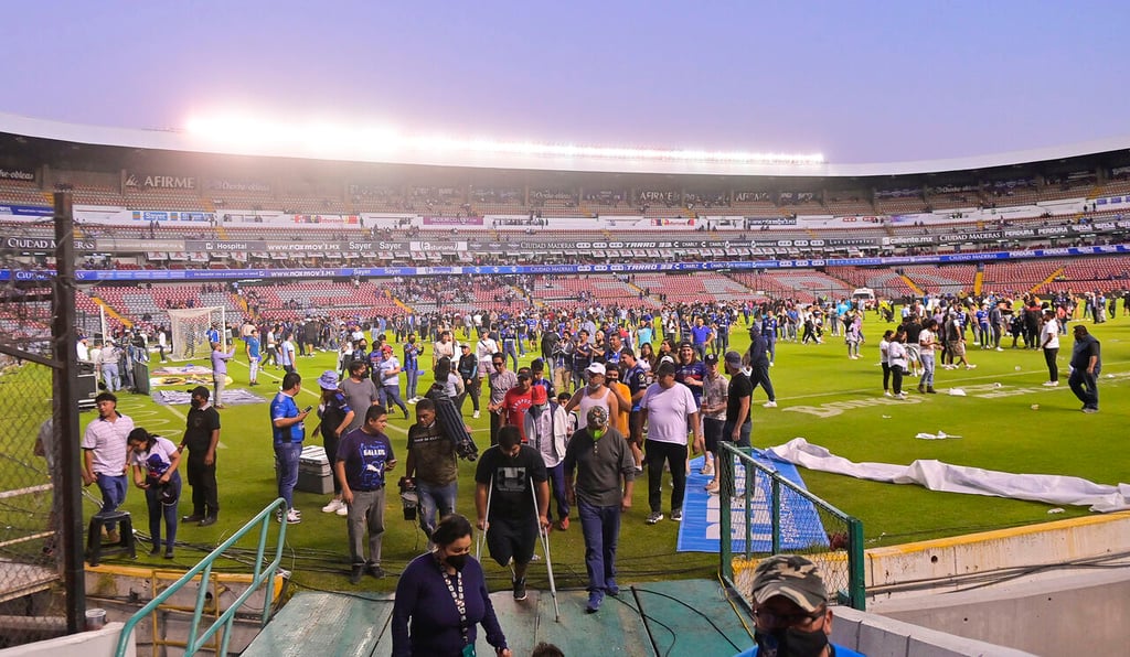 Las peleas entre aficionados siguen presentes en el futbol mexicano