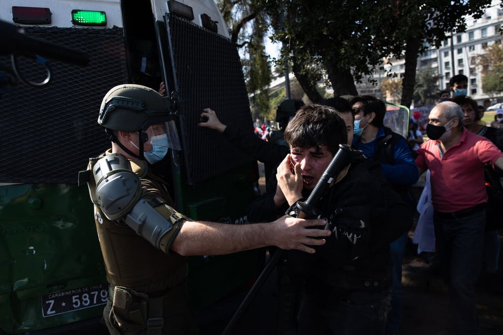 Paro por inseguridad en camiones en Chile deja a nueve detenidos