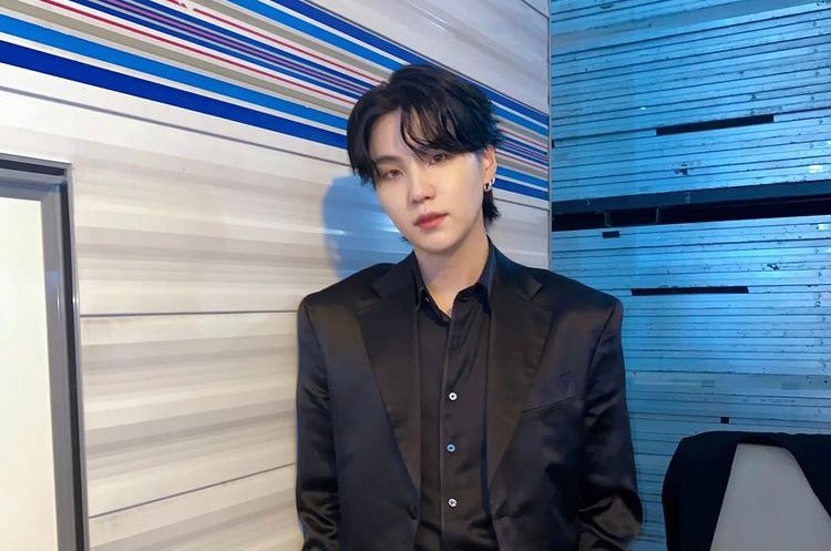 Las mejores colaboraciones que Suga, de BTS, ha sacado