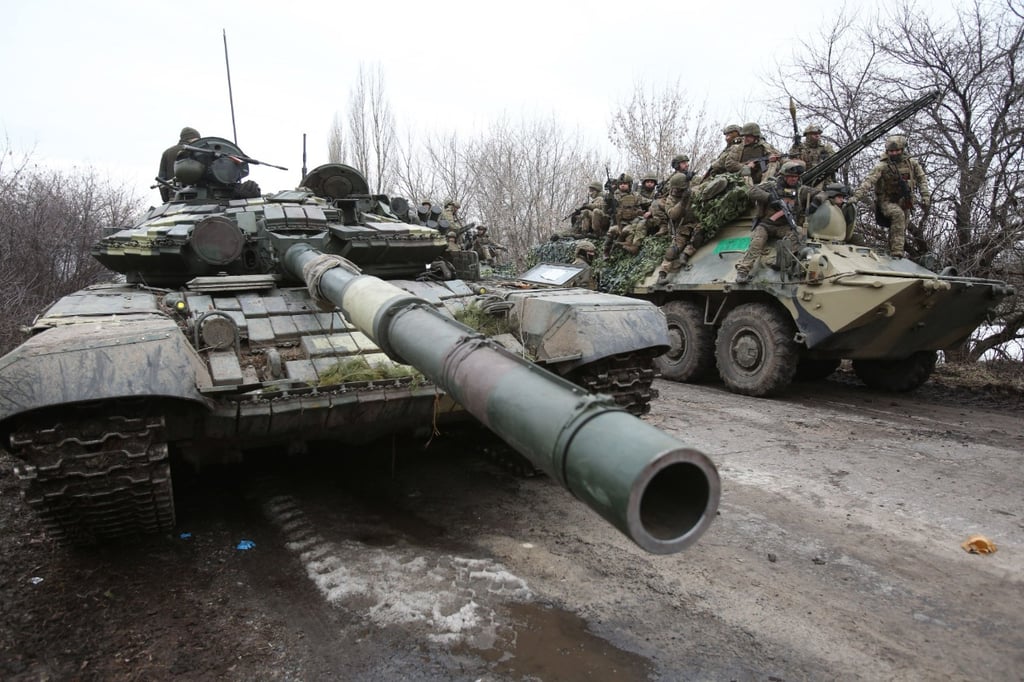 Rusia acelera avance hacia Donbás y consolida control