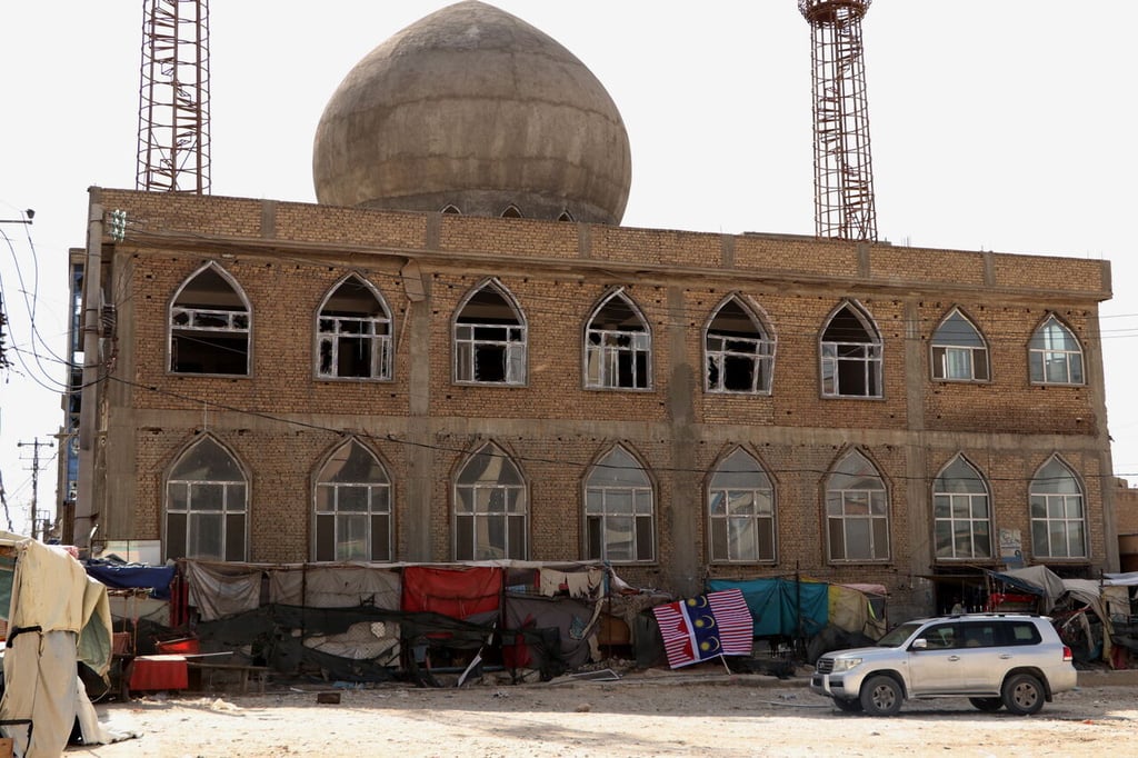 Atentado suicida deja a 6 muertos y 50 heridos en Kabul