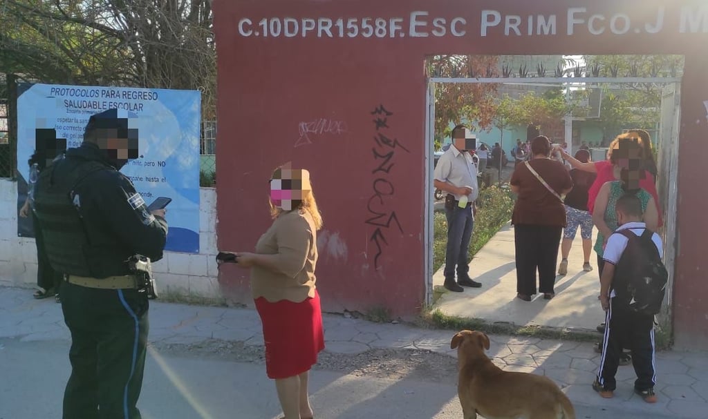Ladrones saquean escuela en Gómez Palacio y se llevan hasta la bandera