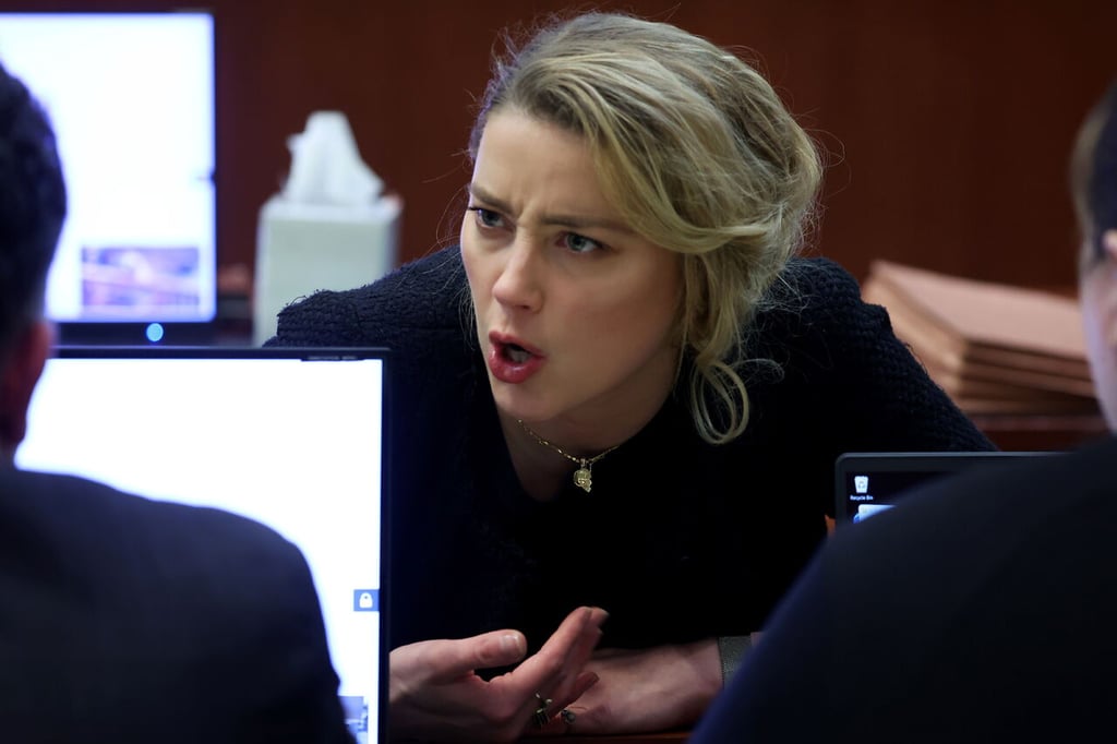 Jueza rechaza solicitud de abogados de Amber Heard para desestimar demanda de Johnny Depp