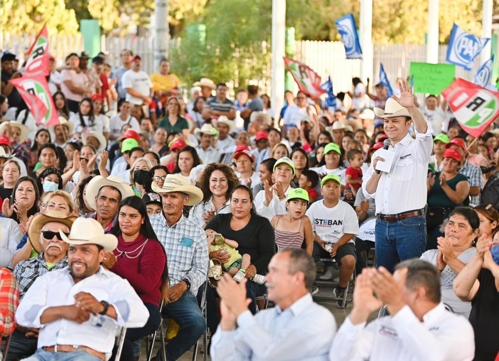 Apoyará Villegas a pobladores de San Juan del Río