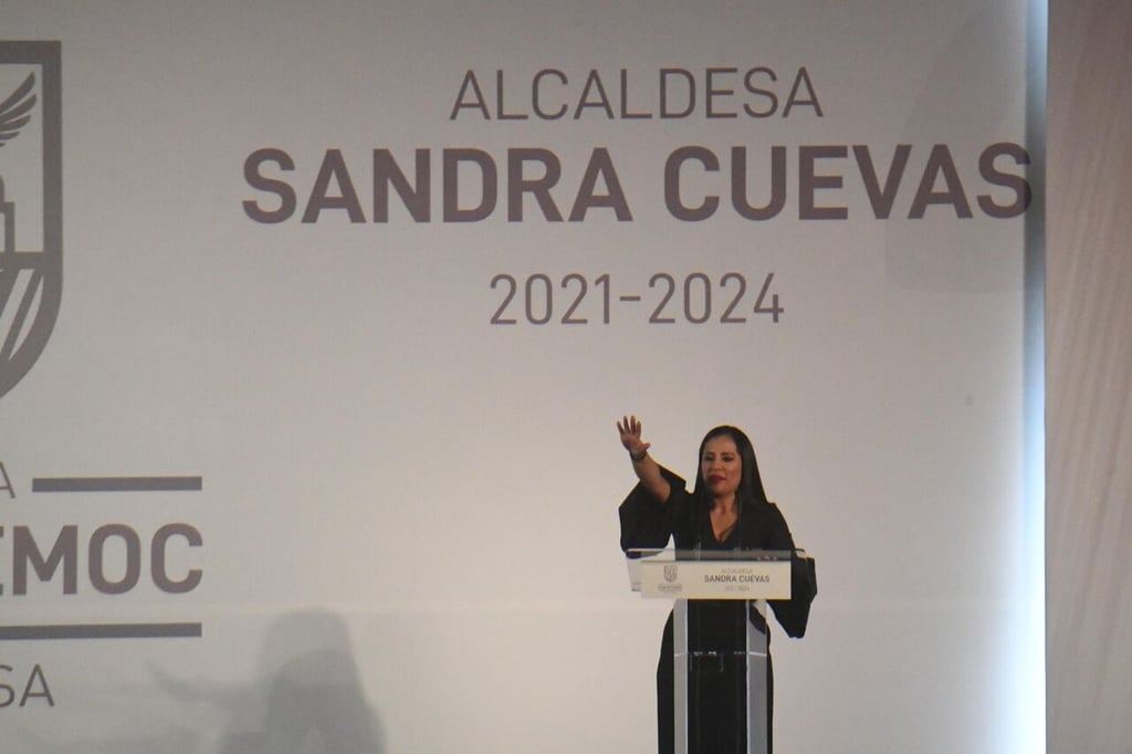 Alcaldesa Sandra Cuevas niega impedimento para salir de México