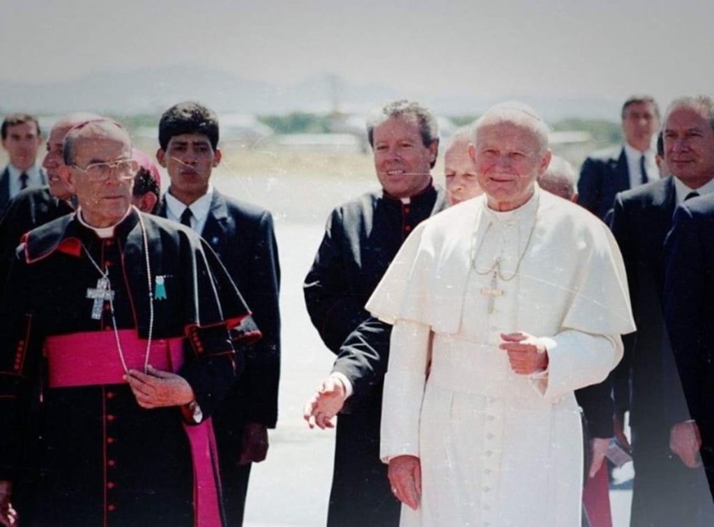 Recuerda la Arquidiócesis visita de Juan Pablo II a Durango