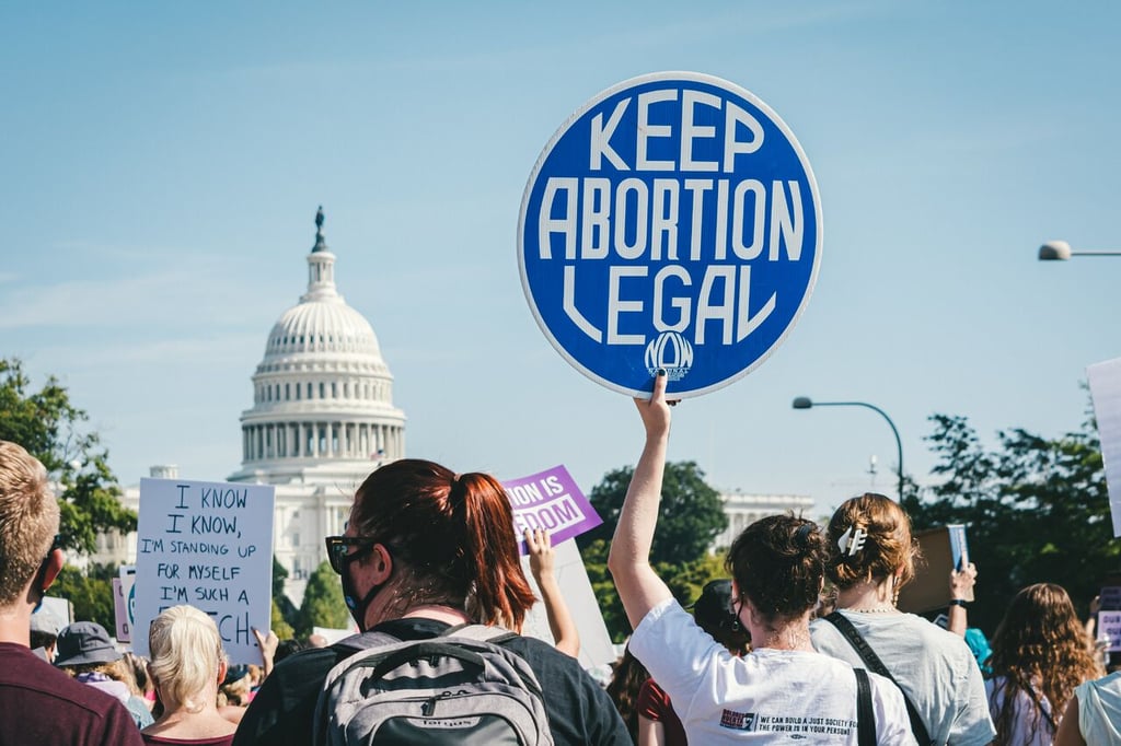 Senado de EUA  debate ley para validar derecho al aborto