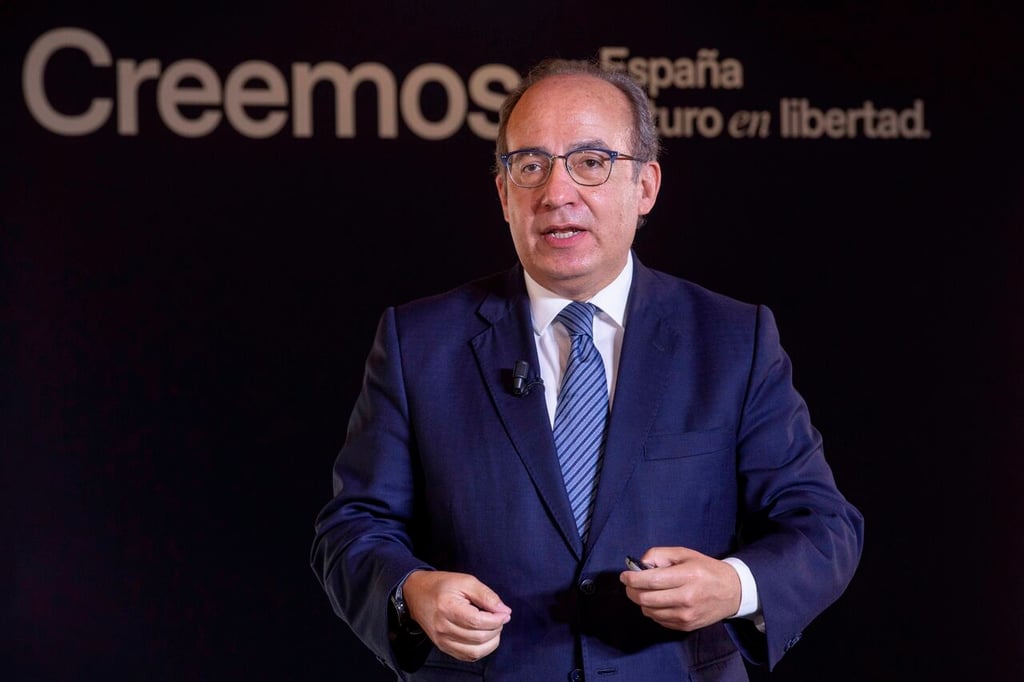 Felipe Calderón condena persecución contra soldados en Michoacán
