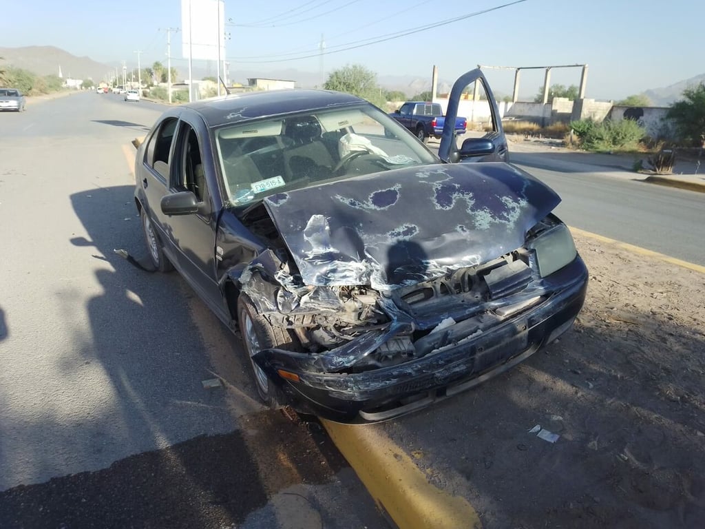 Accidente vial en la localidad de Villa Juárez de Lerdo deja una mujer lesionada