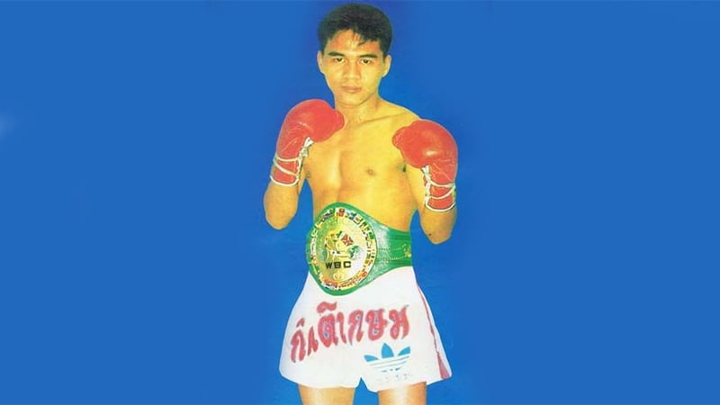 Un día como hoy, el tailandés Muangchai Kittikasem defendió su título Mosca WBC
