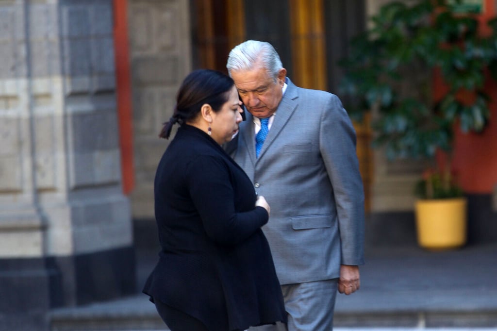 ¿Quién es Laura González Nieto, asistente personal de López Obrador?