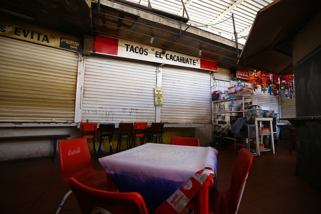 Locatarios de mercado Gómez Palacio lamentan la muerte de compañeros en incendio